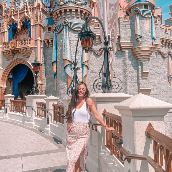 •Meet Me• - Picture 6 of 7